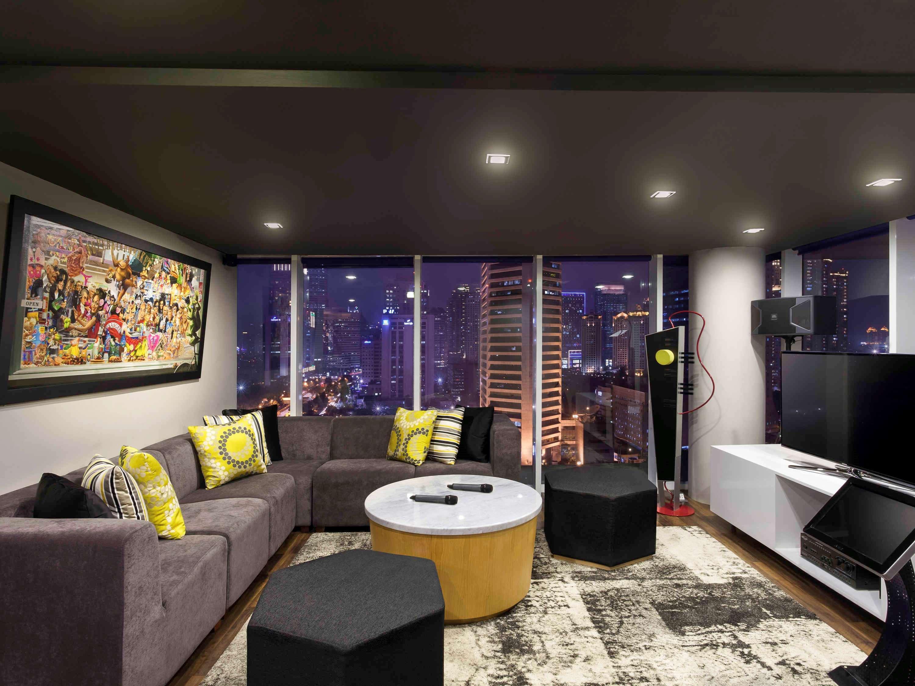All Seasons Jakarta Thamrin Exterior photo