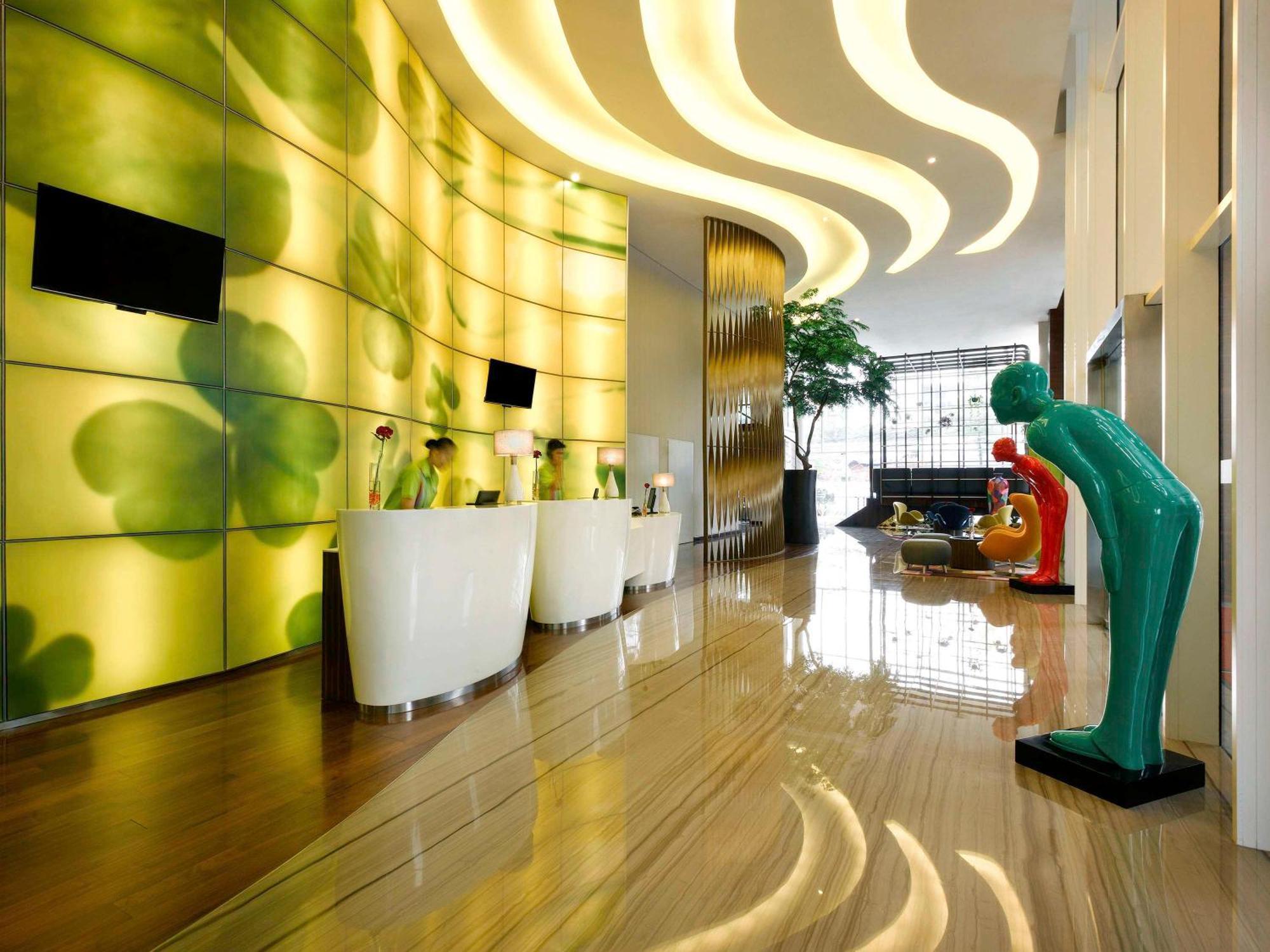 All Seasons Jakarta Thamrin Exterior photo