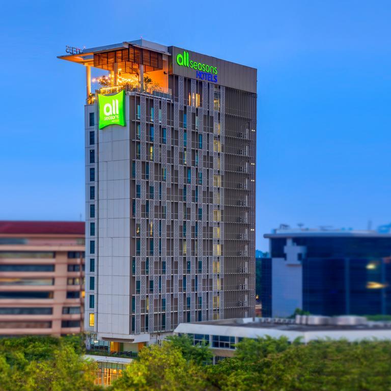 All Seasons Jakarta Thamrin Exterior photo